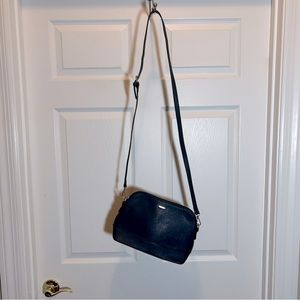 Lavand Navy Crossbody Purse